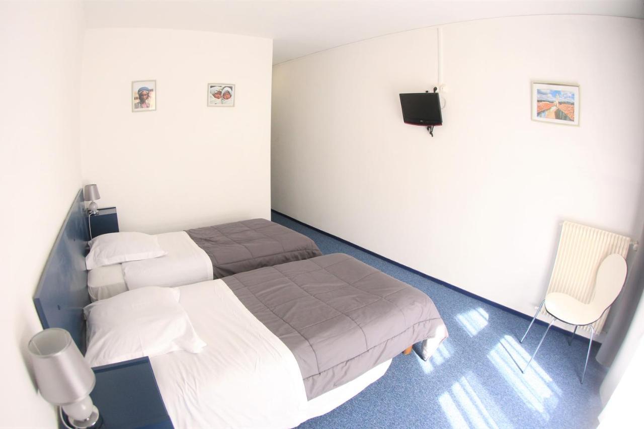 Hotel Le Calypso - Reouverture Dax Exterior foto